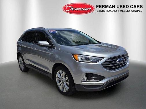 Silver Metallic 2021 Ford Edge Titanium