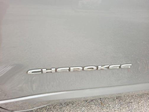 2016 Jeep Cherokee Overland