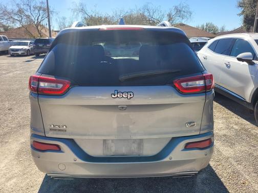 2016 Jeep Cherokee Overland