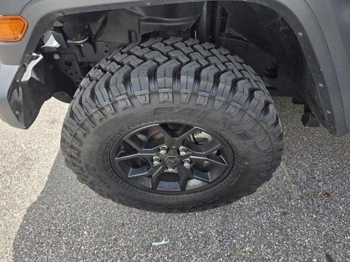 Black Clearcoat 2025 Jeep Wrangler Sport