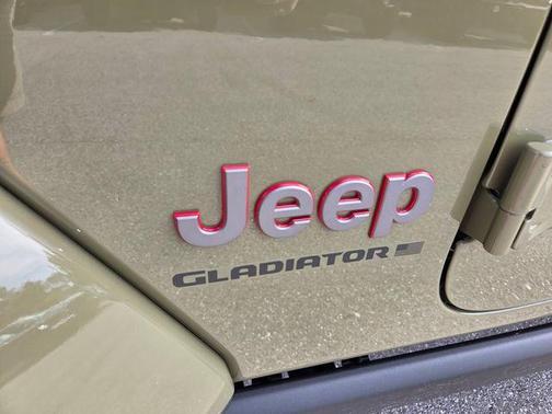 41 2026 Jeep Gladiator Rubicon