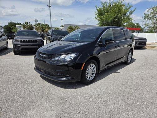 Diamond Black 2026 Chrysler Voyager LX