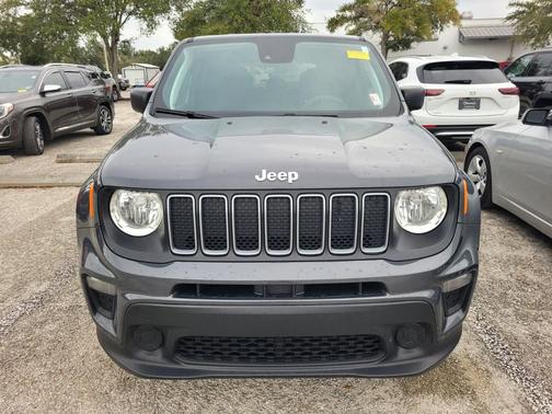 2023 Jeep Renegade Latitude