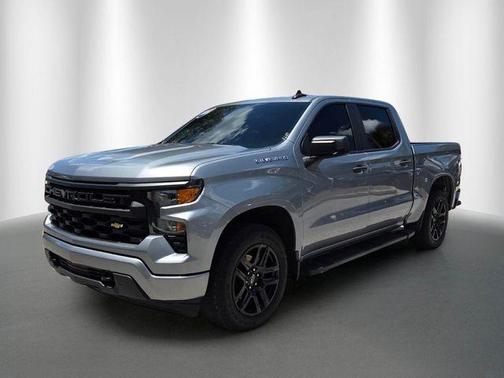 Sterling Gray Metallic 2024 Chevrolet Silverado 1500 Custom