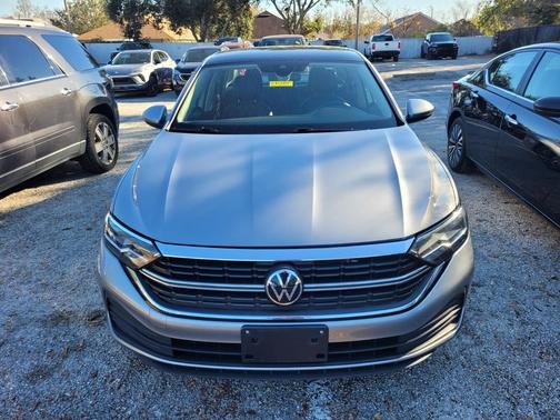 2024 Volkswagen Jetta 1.5T SE