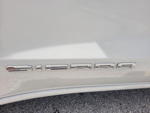 2024 GMC Sierra 1500 Pro