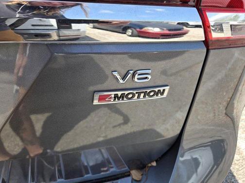 2019 Volkswagen Atlas 3.6L SEL Premium