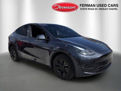 Gray 2024 Tesla Model Y Long Range