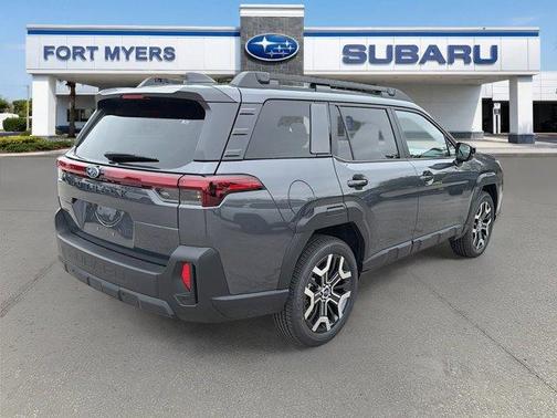 Magnetite Gray Metallic 2026 Subaru Outback Touring XT