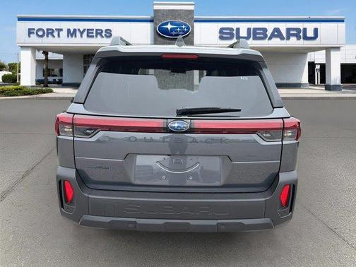 Magnetite Gray Metallic 2026 Subaru Outback Touring XT