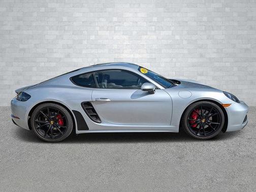 2018 Porsche 718 Cayman GTS