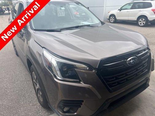 2022 Subaru Forester Premium