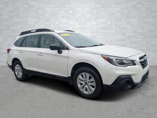 2019 Subaru Outback 2.5i