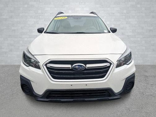 2019 Subaru Outback 2.5i