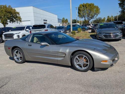 2000 Chevrolet Corvette Base