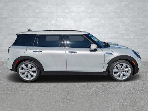2022 MINI Clubman Cooper S