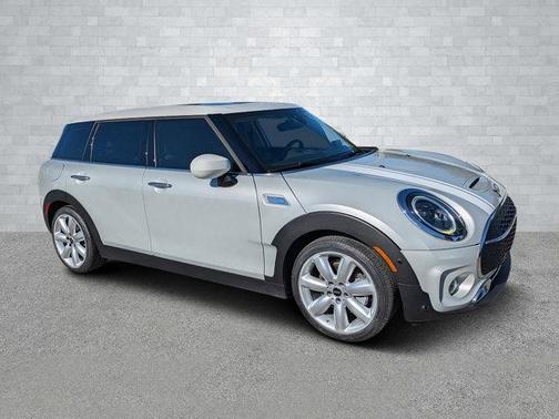 2022 MINI Clubman Cooper S
