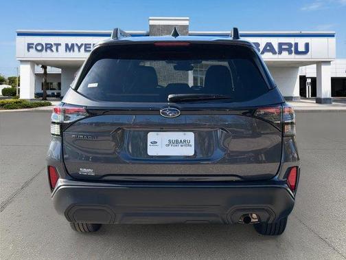 2025 Subaru Forester Premium