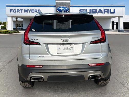 2021 Cadillac XT4 Premium Luxury