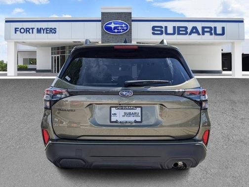 2025 Subaru Forester Premium