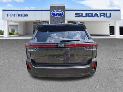 Magnetite Gray Metallic 2026 Subaru Outback Touring