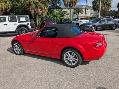2010 Mazda MX-5 Miata Sport