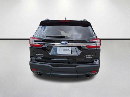 Crystal Black Silica 2024 Subaru Ascent Limited