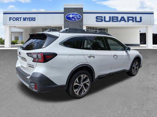 Crystal White Pearl 2020 Subaru Outback Touring XT