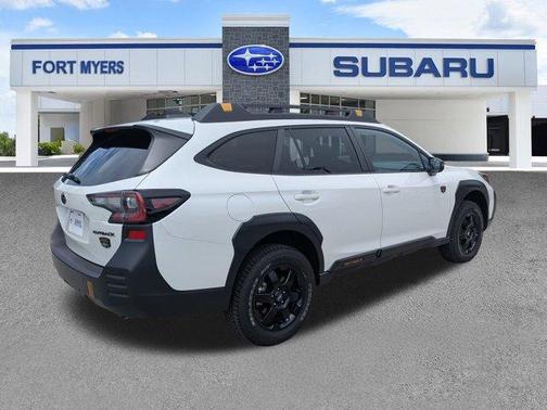 Crystal White Pearl 2025 Subaru Outback Wilderness