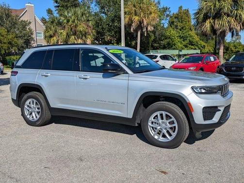 2025 Jeep Grand Cherokee Laredo X