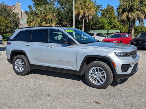 2025 Jeep Grand Cherokee Laredo X