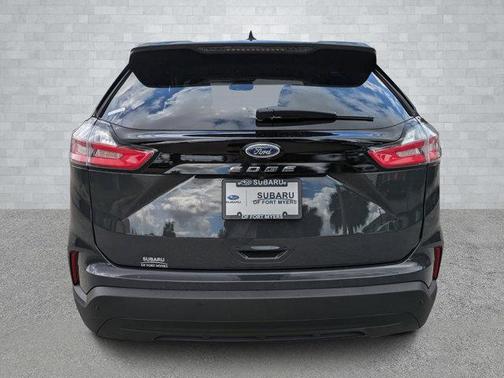 2021 Ford Edge SE