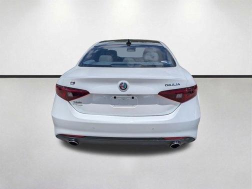 2018 Alfa Romeo Giulia Ti