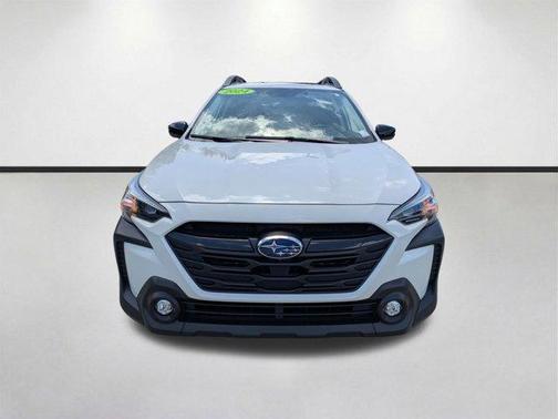 Crystal White Pearl 2024 Subaru Outback Onyx Edition XT