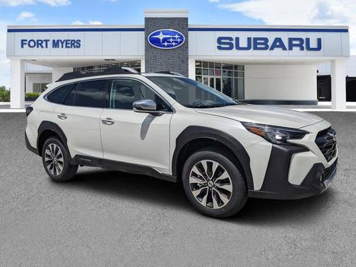 2025 Subaru Outback Touring XT