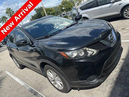2017 Nissan Rogue Sport SV