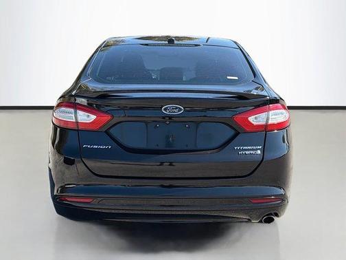 2016 Ford Fusion Hybrid Titanium