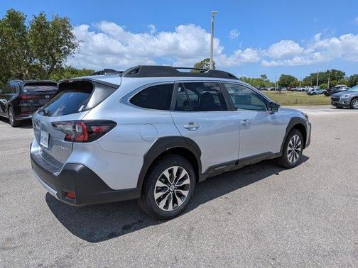 Ice Silver Metallic 2025 Subaru Outback Limited