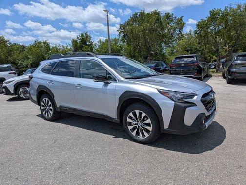 Ice Silver Metallic 2025 Subaru Outback Limited