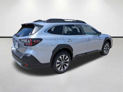 Ice Silver Metallic 2025 Subaru Outback Limited