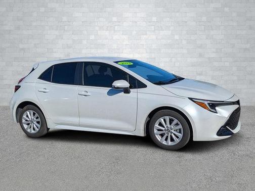 2023 Toyota Corolla Hatchback SE