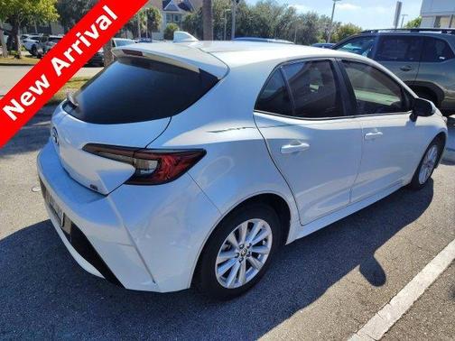 2023 Toyota Corolla Hatchback SE