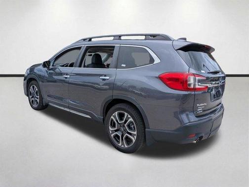 Magnetite Gray Metallic 2023 Subaru Ascent Touring 7-Passenger