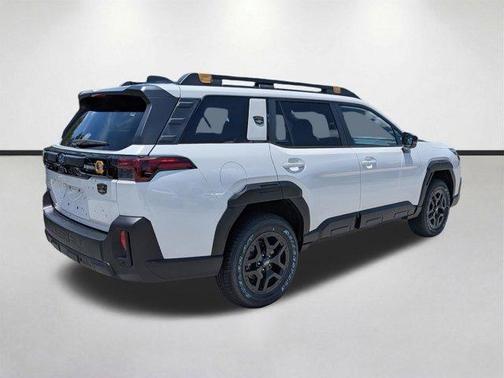 Crystal White Pearl 2026 Subaru Outback Wilderness