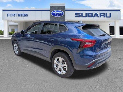 Blue Glow Metallic 2024 Chevrolet Trax LS