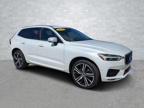 2018 Volvo XC60 T5 R-Design