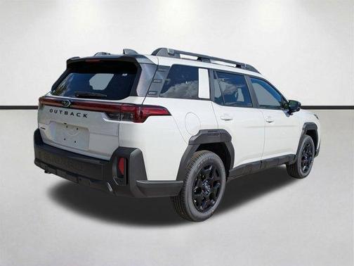 Crystal White Pearl 2026 Subaru Outback Limited