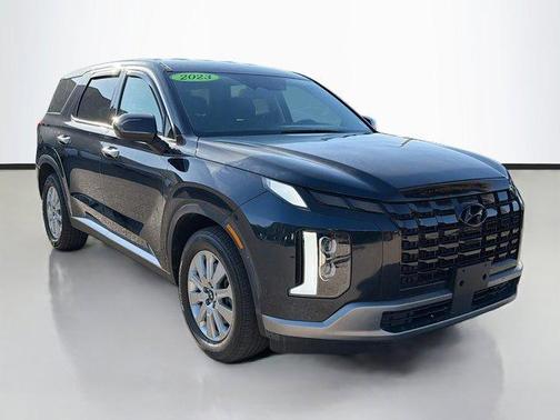 2023 Hyundai PALISADE SE