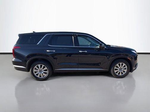 2023 Hyundai PALISADE SE