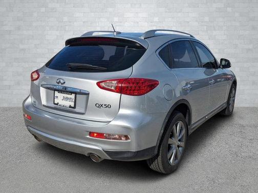 2016 INFINITI QX50 Base